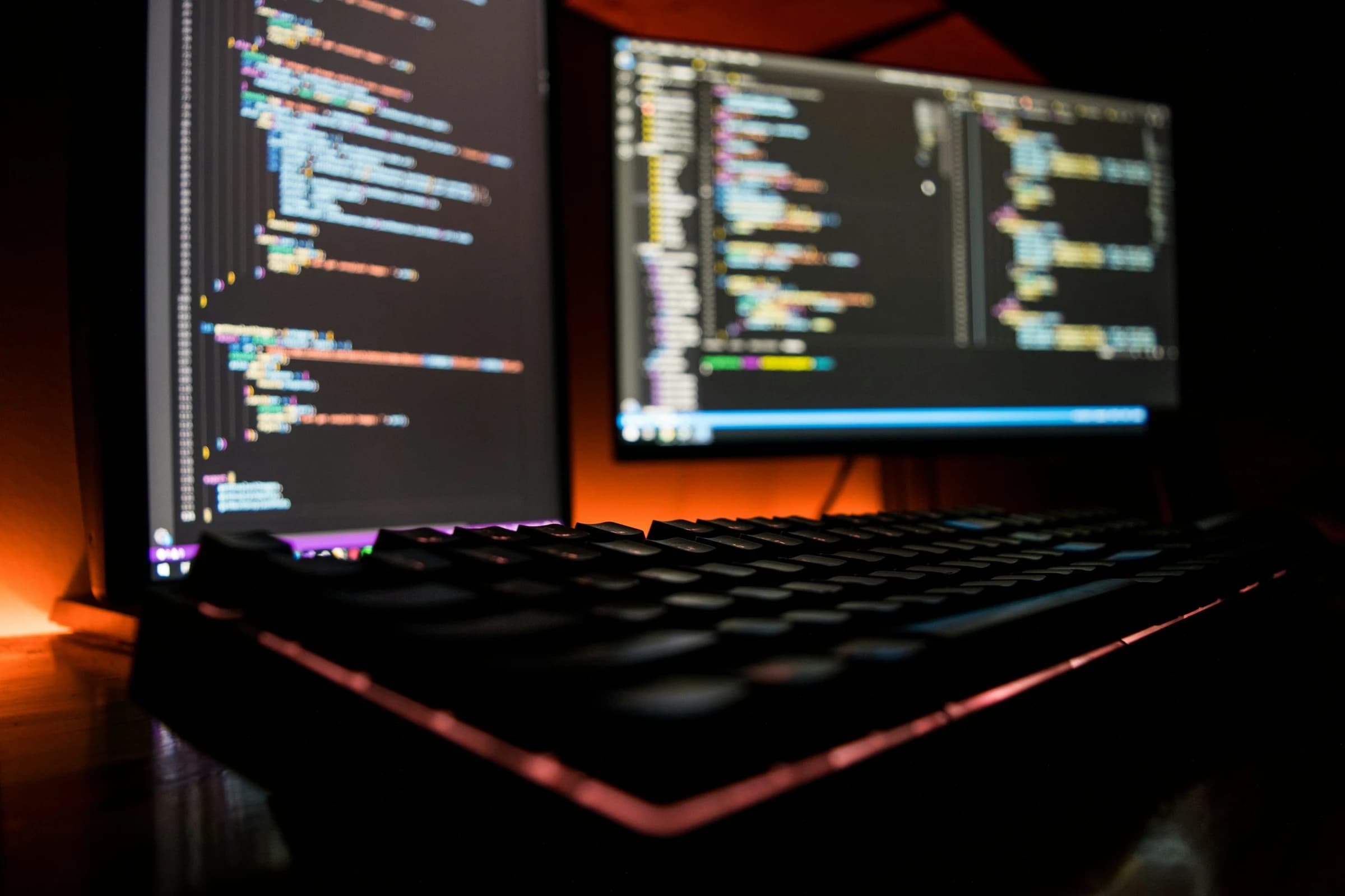 SwiftContainers